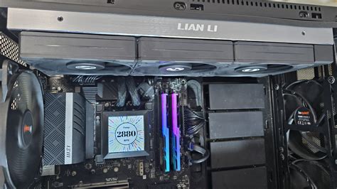 Lian Li Hydroshift LCD 360S Review: An innovative approach to .